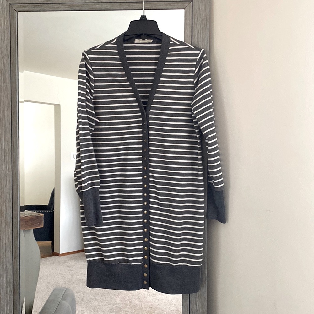 Hipster Row, L, Extra Long Full Button Front V-Ne… - image 1